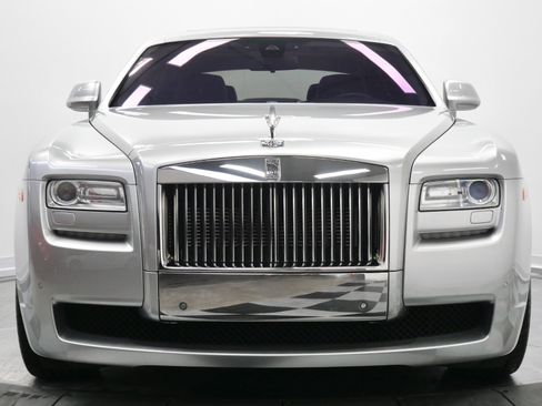 Used 2013 Rolls-Royce Ghost RWD image 46