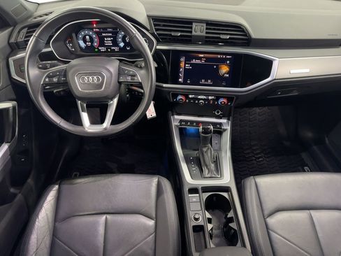Used 2022 Audi Q3 2.0T Premium Plus image 28