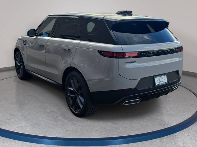 New 2026 Land Rover Range Rover Sport SE AWD/4WD image 7