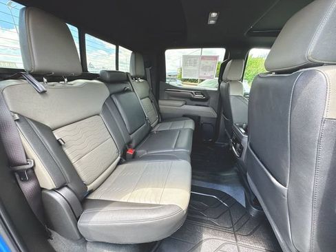 Used 2024 Chevrolet Silverado 1500 ZR2 w/ Technology Package AWD/4WD image 28