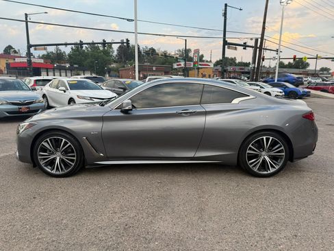 Used 2017 INFINITI Q60 3.0t w/ Premium Plus Package 3.0T AWD/4WD image 5