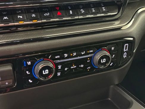 Used 2026 Chevrolet Silverado 1500 ZR2 AWD/4WD image 24