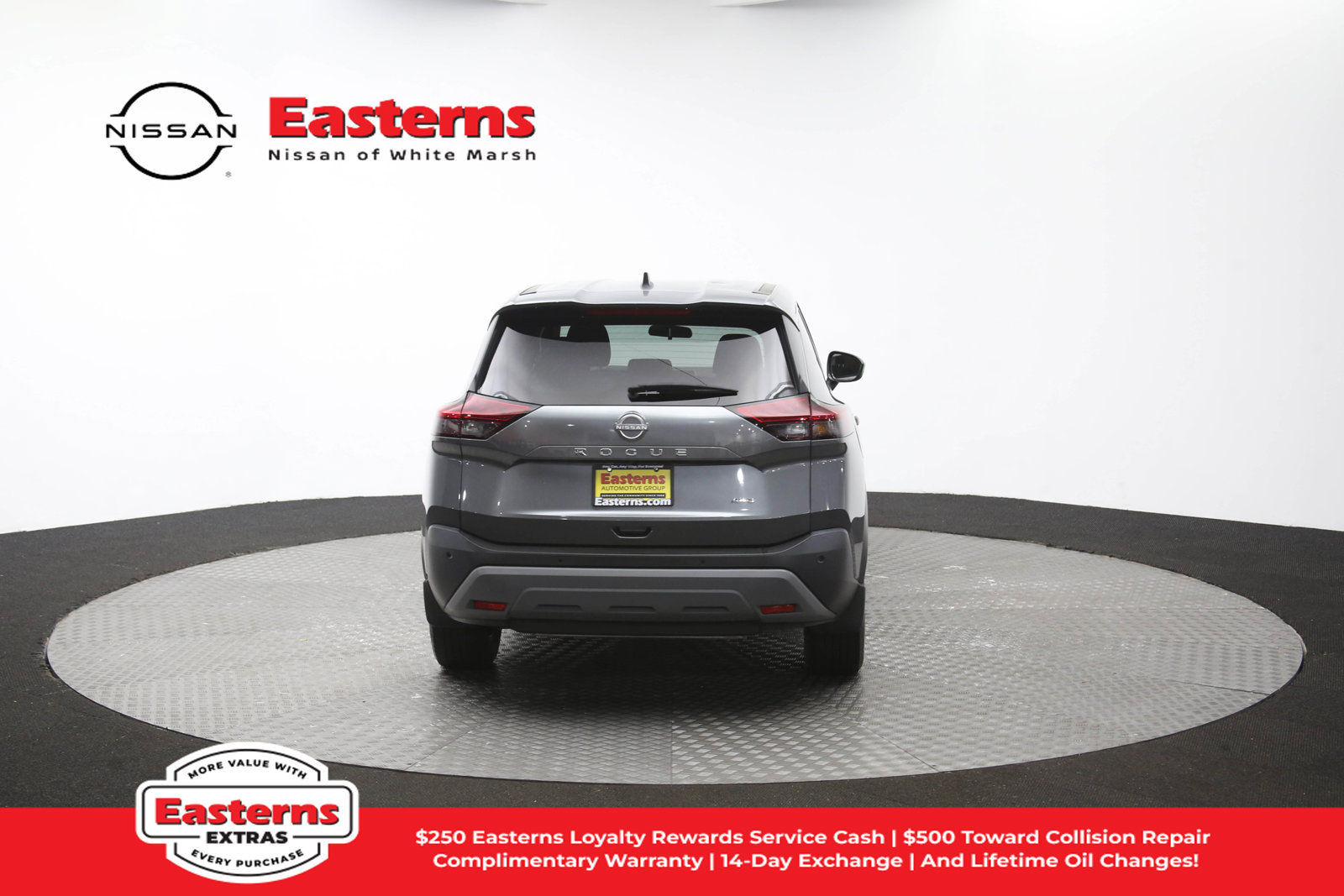 Used 2023 Nissan Rogue S AWD/4WD image 36