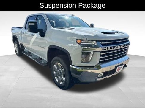 Used 2022 Chevrolet Silverado 2500 LTZ w/ LTZ Convenience Package AWD/4WD image 3