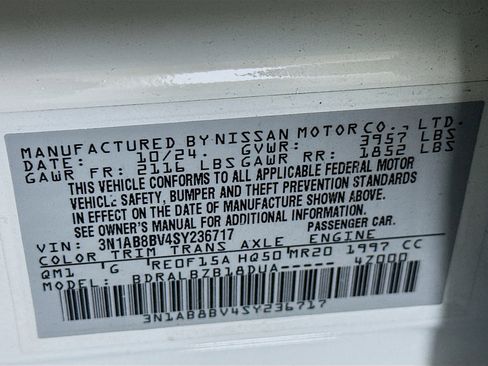 Used 2025 Nissan Sentra S FWD image 12