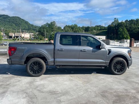 New 2025 Ford F150 XLT w/ Equipment Group 302A MID image 2