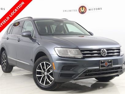 Used 2021 Volkswagen Tiguan SE w/ Panoramic Sunroof Package