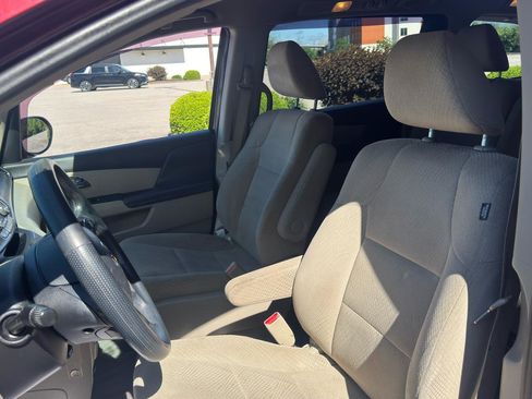 Used 2016 Honda Odyssey LX image 13