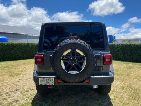 Used 2019 Jeep Wrangler Unlimited Rubicon AWD/4WD image 24