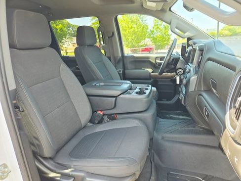 Used 2022 Chevrolet Silverado 2500 LT AWD/4WD image 19
