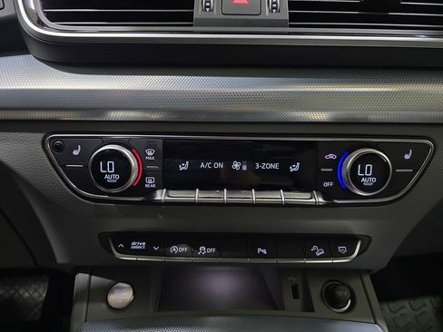 Used 2024 Audi Q5 2.0T Premium Plus w/ Premium Plus Package image 25