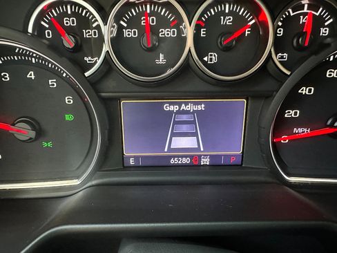 Used 2021 Chevrolet Tahoe LT image 44