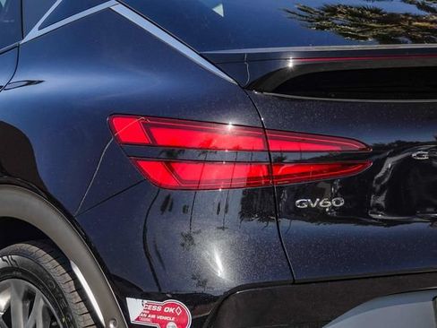 Used 2023 Genesis GV60 Advanced AWD/4WD image 8