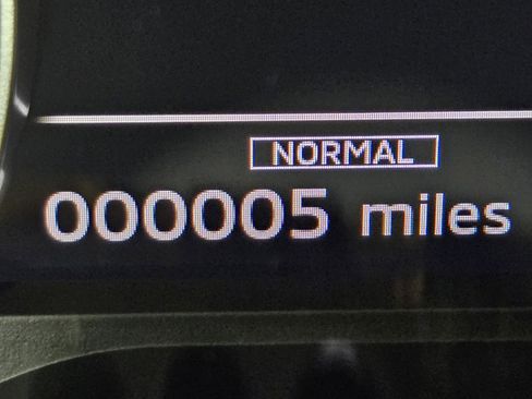 New 2026 Mitsubishi Outlander ES image 17