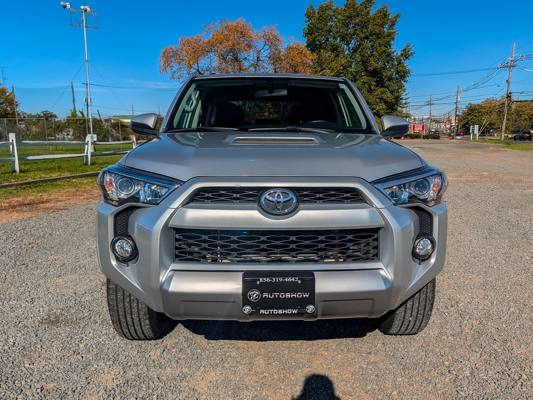 Used 2014 Toyota 4Runner Trail AWD/4WD image 2