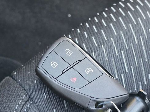 New 2026 Chevrolet Equinox LT image 29