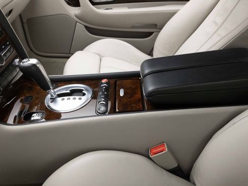 Used 2006 Bentley Continental GT AWD/4WD image 24