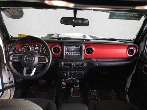 Used 2020 Jeep Wrangler Unlimited Rubicon AWD/4WD image 17