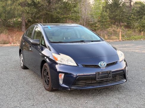 Used 2013 Toyota Prius Four image 1