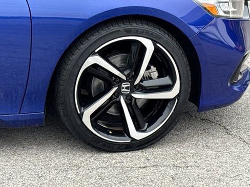 Used 2022 Honda Accord Sport image 5