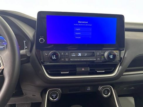 Certified 2025 Toyota Grand Highlander AWD Hybrid image 31