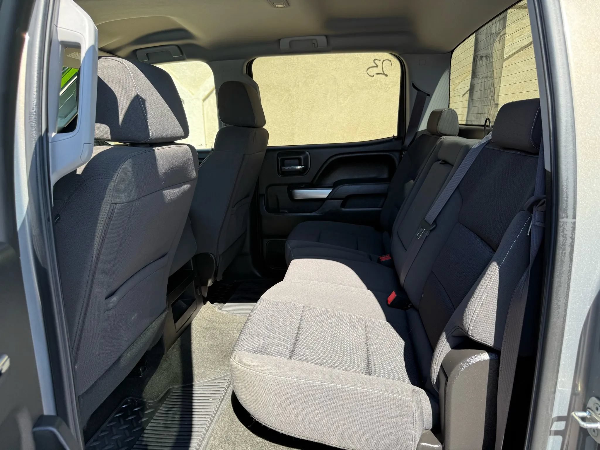 Used 2017 Chevrolet Silverado 1500 LT w/ All Star Edition AWD/4WD image 10