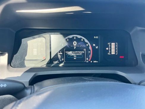 Used 2025 Toyota Tacoma SR5 RWD image 8