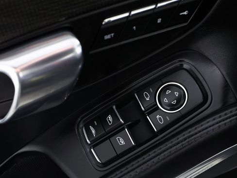 Used 2018 Porsche 911 Turbo image 20