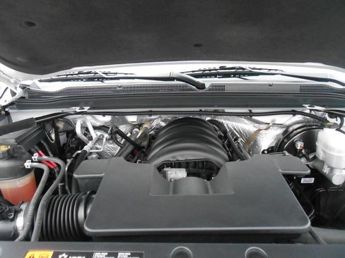 Used 2016 Chevrolet Tahoe LS image 25