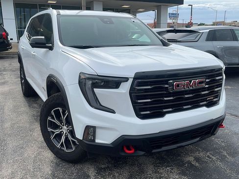 Used 2026 GMC Acadia AT4 w/ Luxury Package AWD/4WD image 2