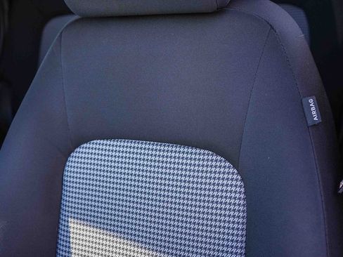 Used 2020 Hyundai Kona SEL Plus FWD image 29