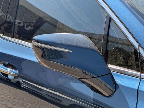 Used 2023 Buick Enclave Premium w/ Experience Buick Package image 12