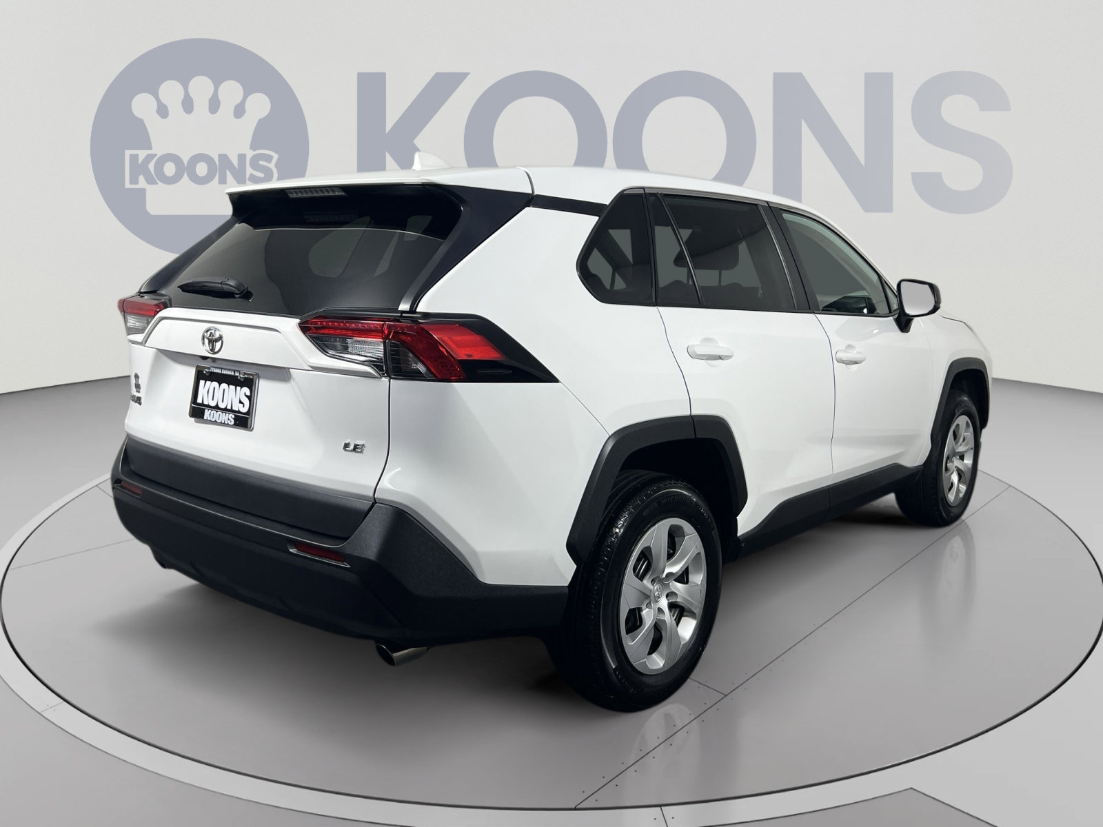Used 2025 Toyota RAV4 LE FWD image 7