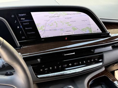 Certified 2023 Cadillac Escalade Sport Platinum AWD/4WD image 13