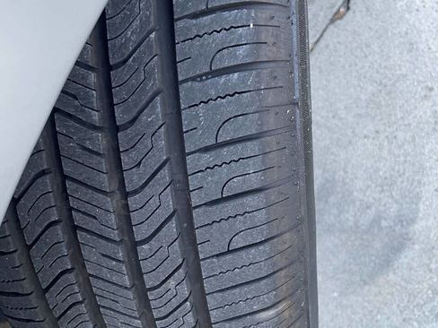 Used 2014 Ford Focus SE w/ SE Winter Package image 26