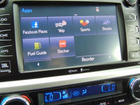 Used 2015 Toyota Highlander Limited FWD image 13