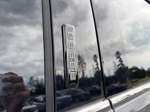 Used 2024 Ford F150 Lariat w/ Equipment Group 502A High AWD/4WD image 12