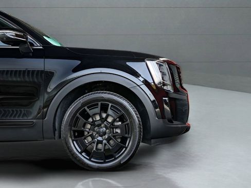 Used 2021 Kia Telluride SX w/ Nightfall Edition Package AWD/4WD image 10