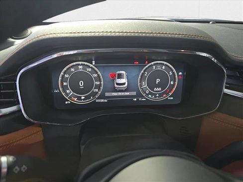 New 2026 Jaguar F-PACE R-Dynamic S image 20