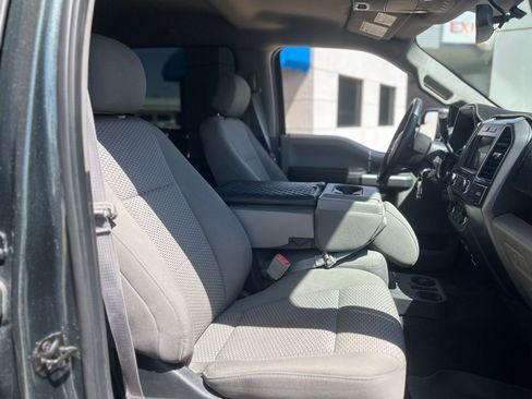 Used 2018 Ford F150 XLT w/ Equipment Group 302A Luxury AWD/4WD image 11