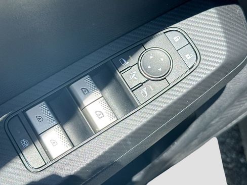 Used 2024 Mitsubishi Outlander SEL FWD image 19