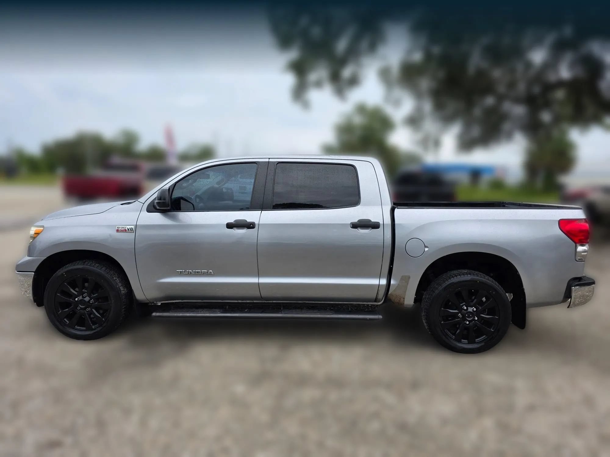 Used 2010 Toyota Tundra 2WD CrewMax w/ Tow Pkg image 8