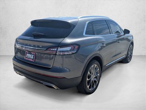 Used 2023 Lincoln Nautilus Reserve FWD image 5