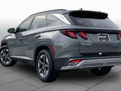 Used 2025 Hyundai Tucson SEL FWD image 12