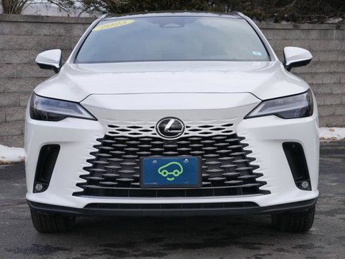 Used 2025 Lexus RX 450h AWD w/ Convenience Package image 2
