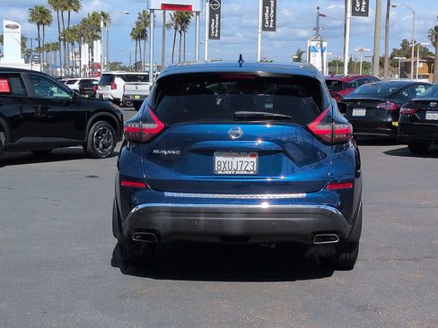 Certified 2021 Nissan Murano S image 9