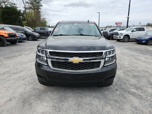 Used 2020 Chevrolet Suburban LT image 8