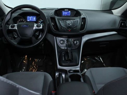 Used 2014 Ford Escape SE image 2