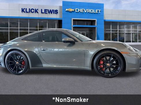 Used 2020 Porsche 911 Carrera S image 4