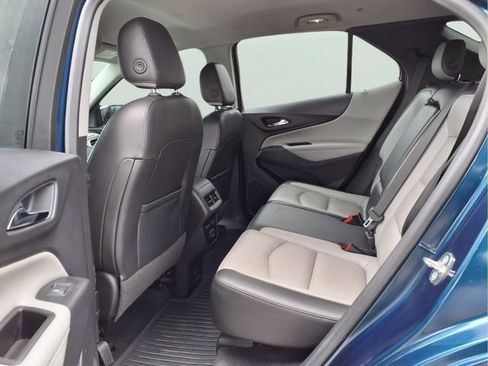 Used 2020 Chevrolet Equinox Premier AWD/4WD image 19